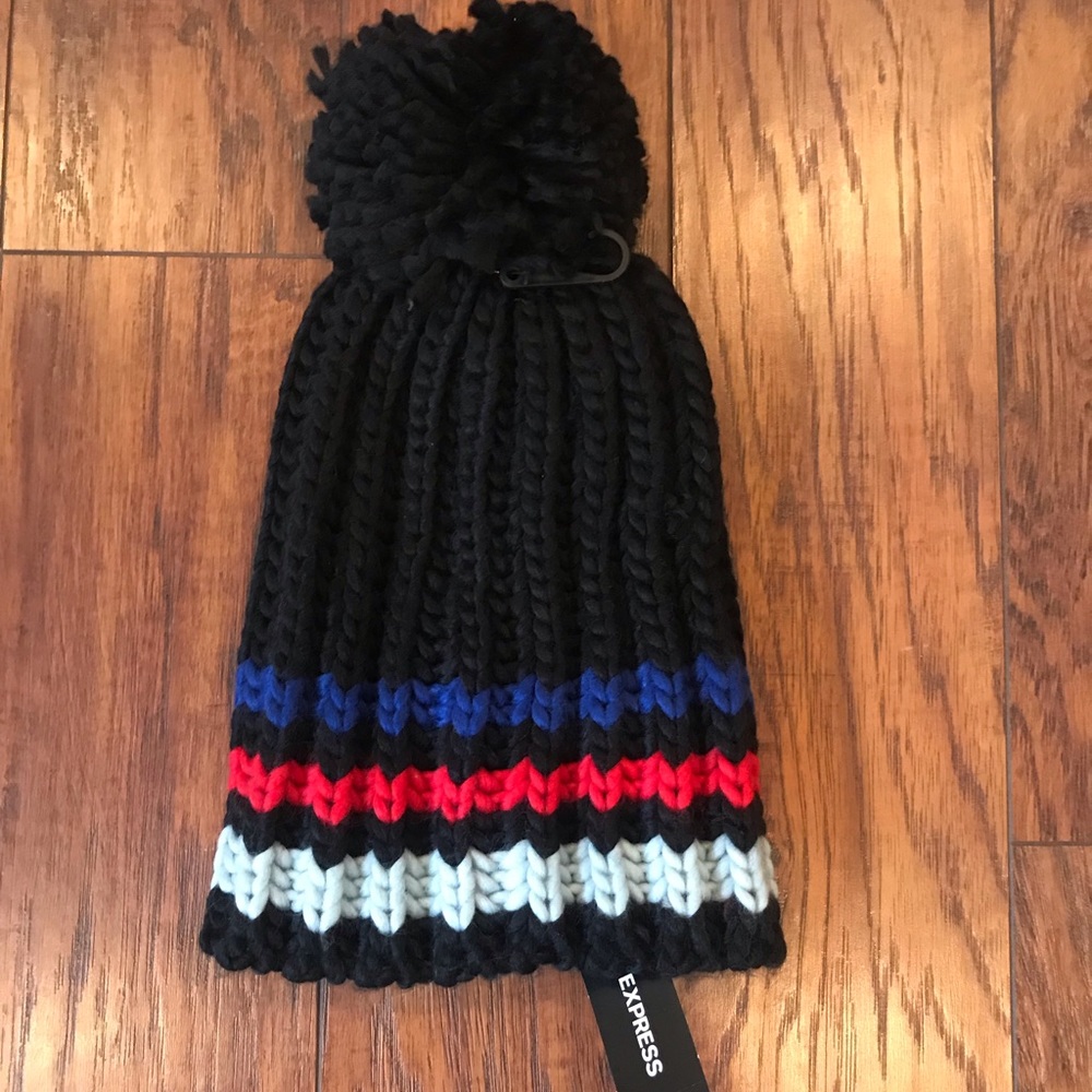 NEW Pom beanie